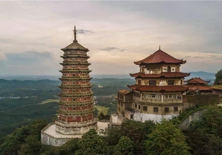 江西具有代表性的几座寺庙,除了九江东林寺还有这些_宜春_禅寺_南昌