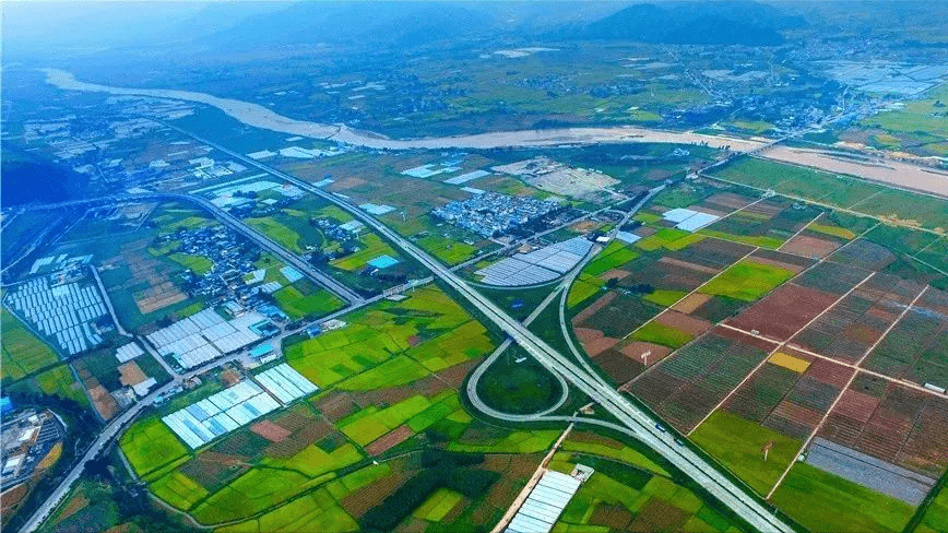 阳光生态宜居的安宁河谷平原
