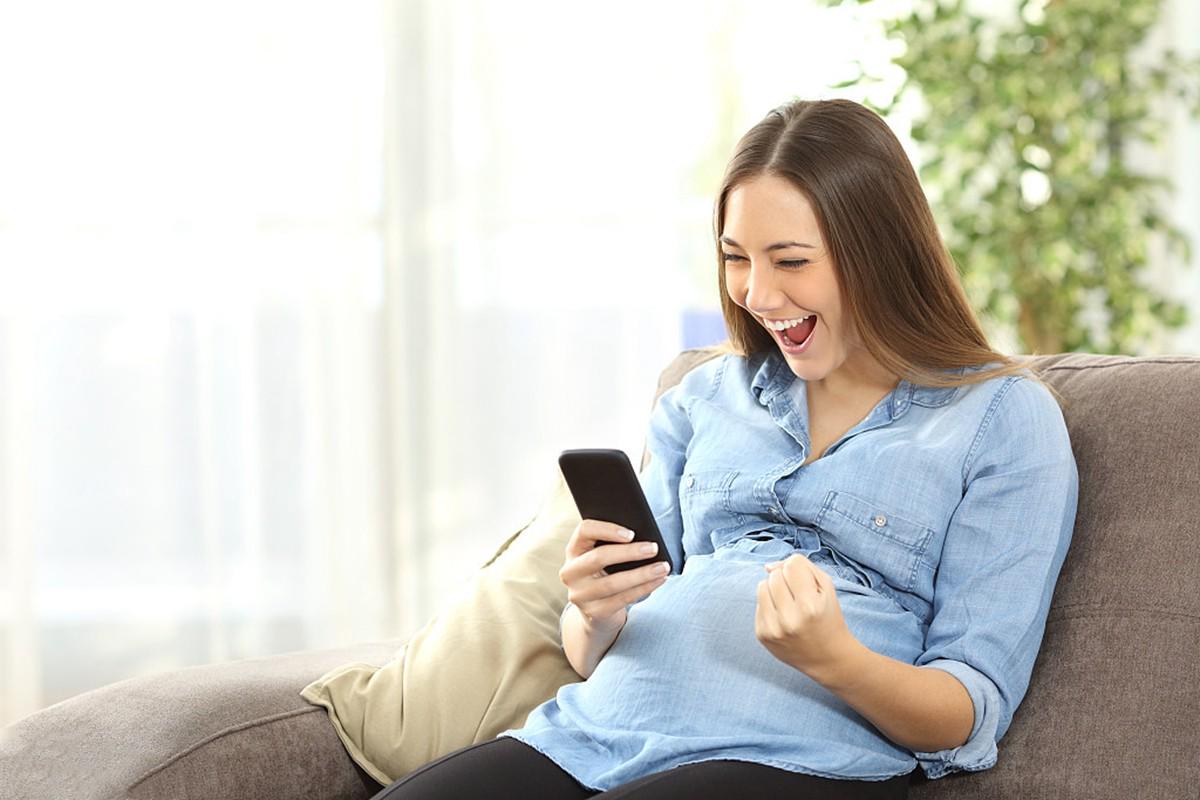 孕期熬夜玩手机,胎儿有什么变化？看完才知＂母子连心＂有多神奇