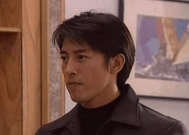 港版木村拓哉港剧经典,精彩程度难以想象,令狐冲版本tvb只服他_吕颂贤