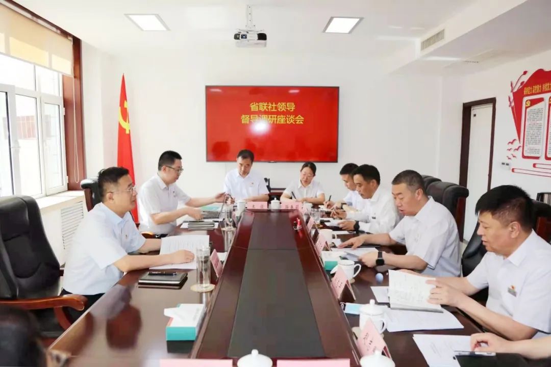6 月1日至2日,省联社党委委员,副主任李颖耀在朔州农信社就贯彻落实