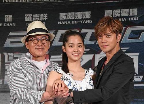 欧阳娜娜获成龙力捧演技成bug的她凭什么得到大哥眷顾