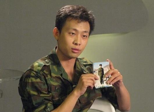 钱琳琳和张译认识的时候,张译还是一个没有名气的演员,并且还比张译大