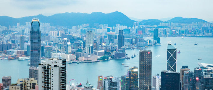 71个人旅行证件:主要包括港澳通行证,大陆身份证,护照,户口本等等.