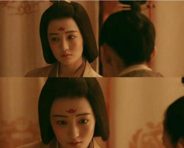 原创再也不说徐璐版杨贵妃丑侧颜线条好优越同框不输热依扎