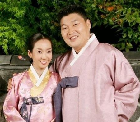 原创姜虎东结婚14年超顾家妻子小9岁才貌双全曝其一周收入达7500万