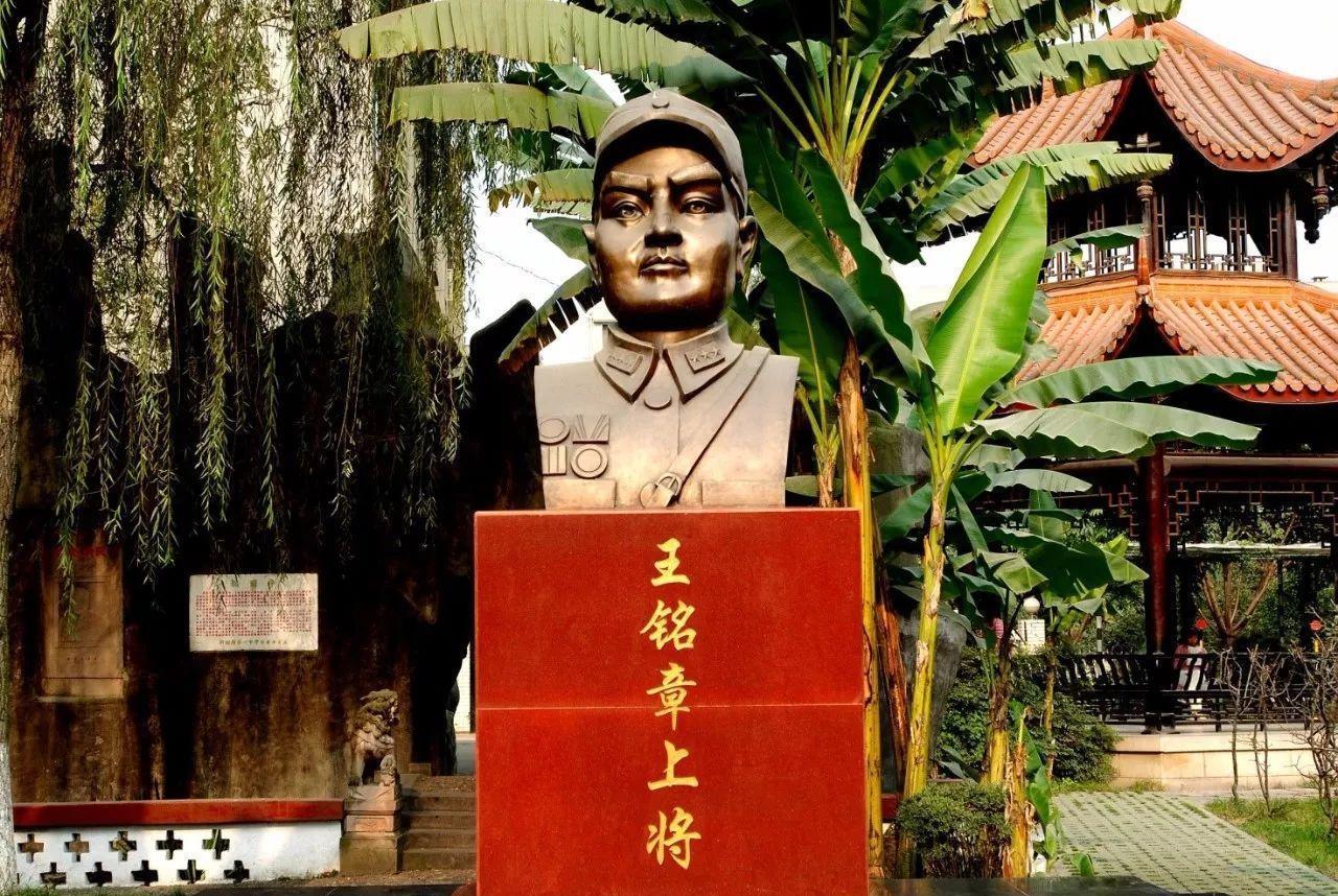 王铭章的川军在滕县失守为何仍旧是台儿庄大捷功臣争取了时间