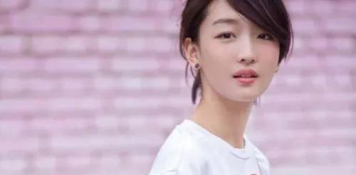 周冬雨 我害怕鹤立鸡群_妈妈_考那点_什么