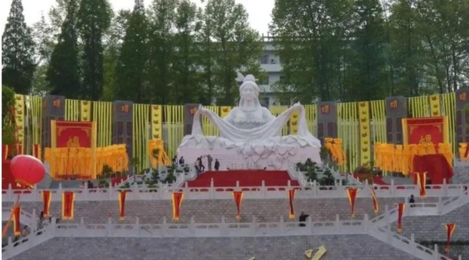 母仪天下之巴蜀长期征战下的百濮欢歌_古蜀国_部落_氏族