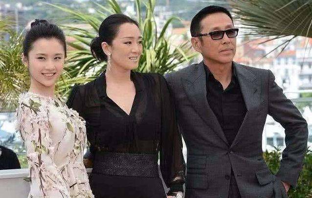 拼命为自己造势宣传的行为,陈道明女儿陈格的行为更加值得尊重了