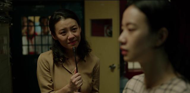 《隐秘的角落》:刘琳演活了离异女人的心酸,周春红,痛快去爱吧_马主任
