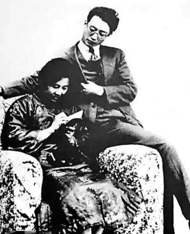 瞿秋白的继女瞿独伊怎么样了今年已整整100岁获得七一勋章