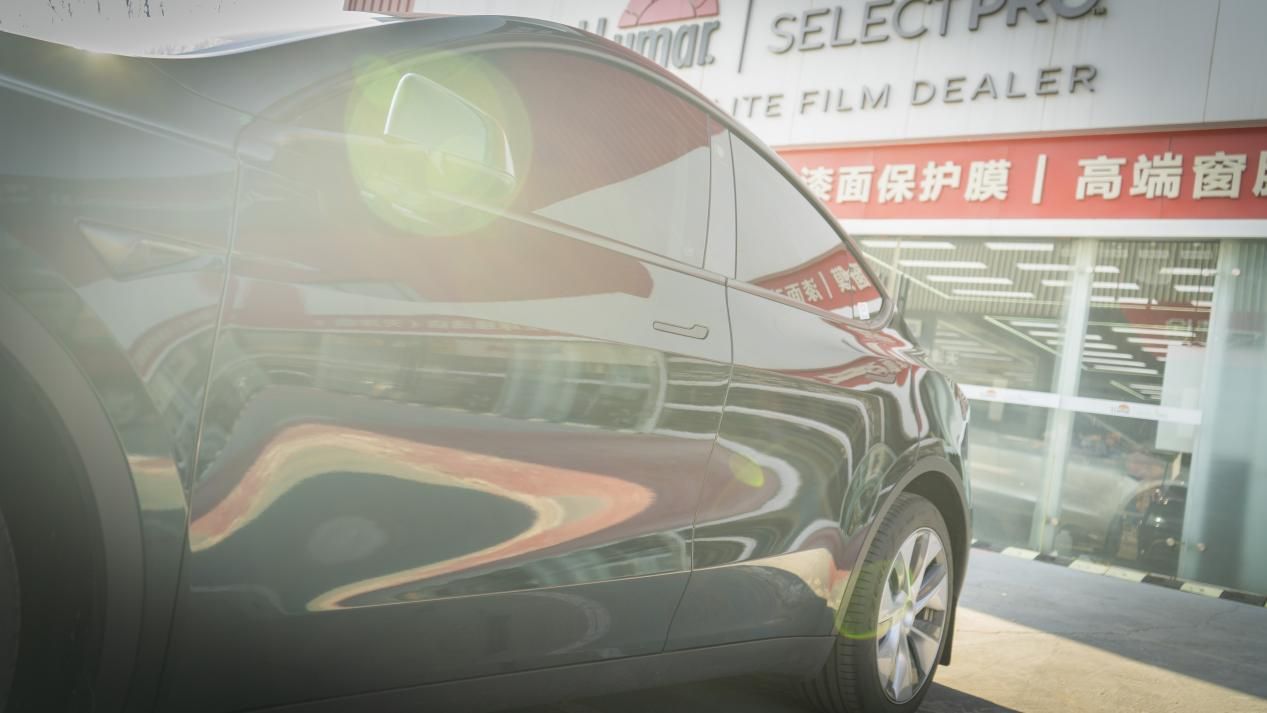 天津汽车贴膜特斯拉modely祖母绿改色案例分享
