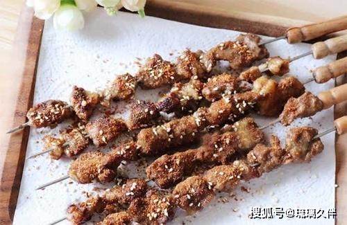 原创12款香喷喷的烤羊肉串，肉串外焦里嫩肉香四溢，即实惠又美味