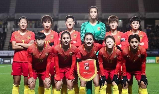 中国女足0-1不敌日本，东亚杯两连败，新帅上任4连跪