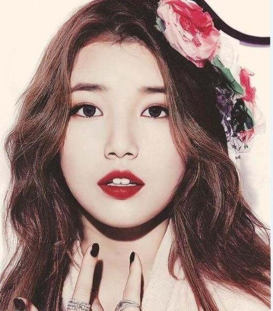 ，斩男色风靡万千少女，据说涂上这个颜色的唇膏可以斩获所有直男的心。但当这些男明星被问到什么叫斩男色时