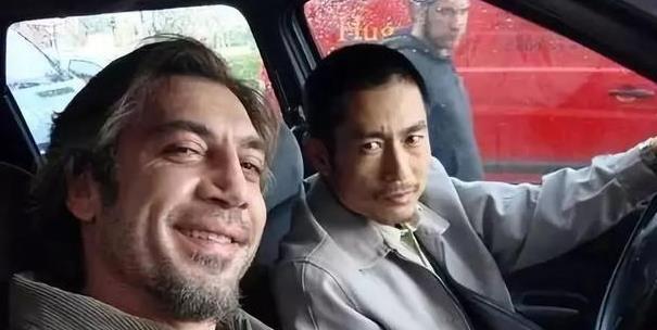 原创成泰燊：从炼钢工到国际影帝，却因买不起房受关注，今49岁怎样了