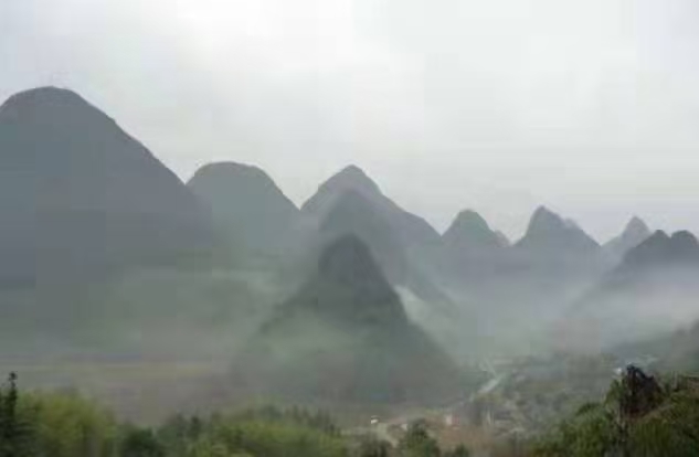 汉高祖刘邦祖地金星行龙，文武排衙，天子地，仙人骑飞鹤格，人脐穴。