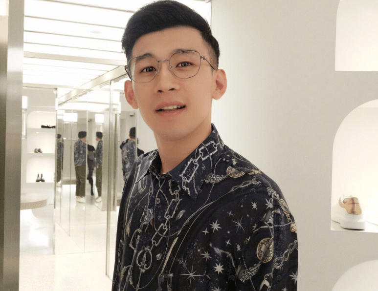 封禁网红某佑吐槽媳妇陈静莹家境：房子不在北京快到河北了！女网红八卦