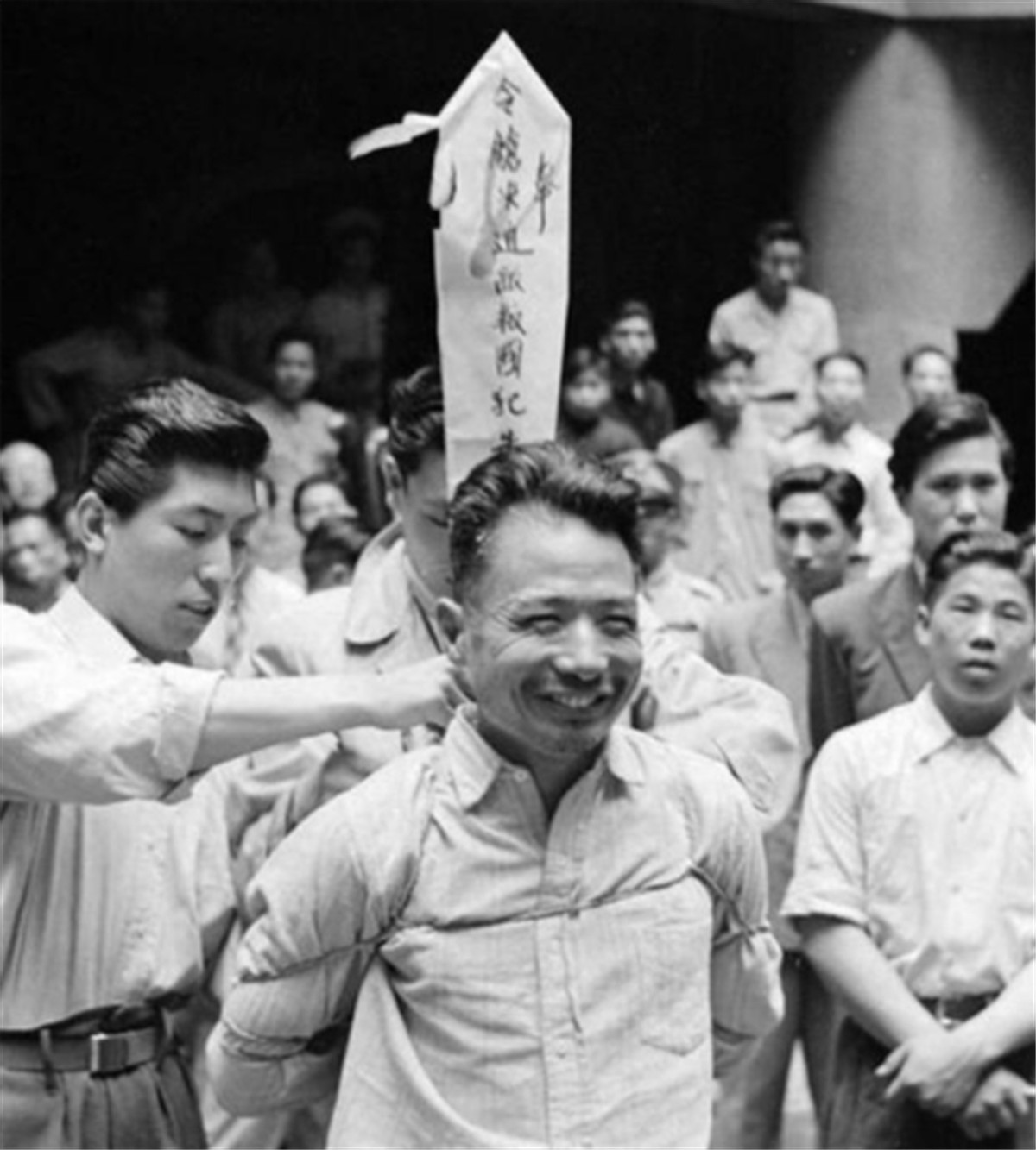 “人人得而诛之”的汉奸朱大同，建国后被封为大英雄？