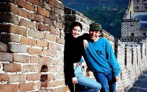 30��ǰ������ı�ж��簮������һ����Ƭ����һ��