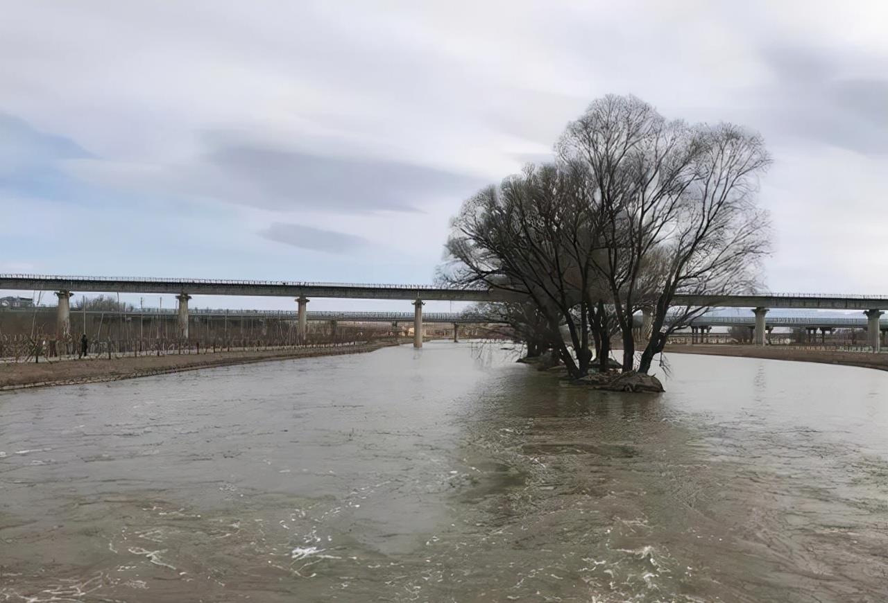 断流26年永定河初次全线通水，生态补水让北京地下水位升了几？