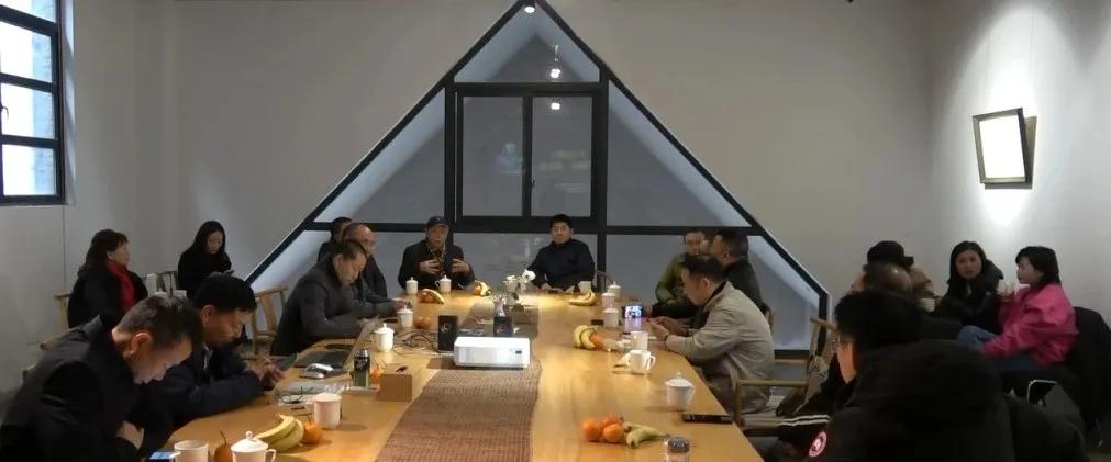 宽诗堂新春堂会暨诗人汪贵沿诗片子分享会‖在成都宽思堂胜利举办