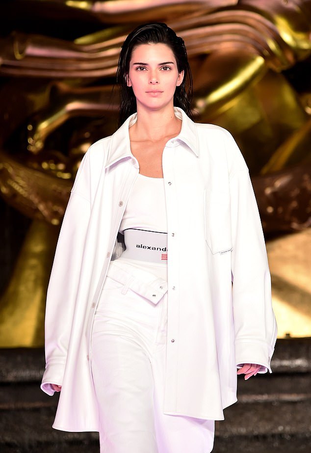 ͬ�Ǵ��ȣ��϶�����17�곬ģ��������˲���䣬������ ...