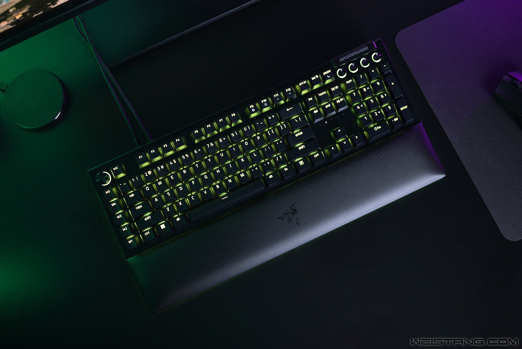 RAZERڹѸ֩V4רҵе