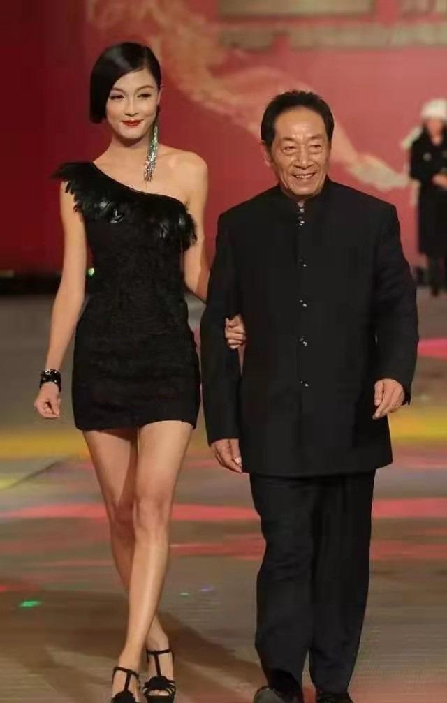 75��������Я38��С���ޣ�Ů������ʮ������������ͬ����ү ...