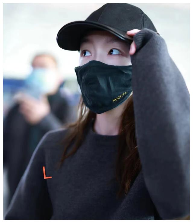 �ܶ�������������ƶ�Ҫ����վ����ͬ��ɻ����㣬Ϳ�촽�� ...