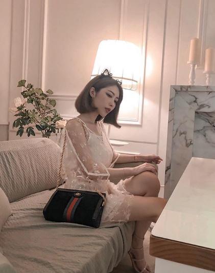 4米乐M6 M6米乐0岁韩国瑜伽美女身材曼妙堪比少女气场十足展现魅力(图1)