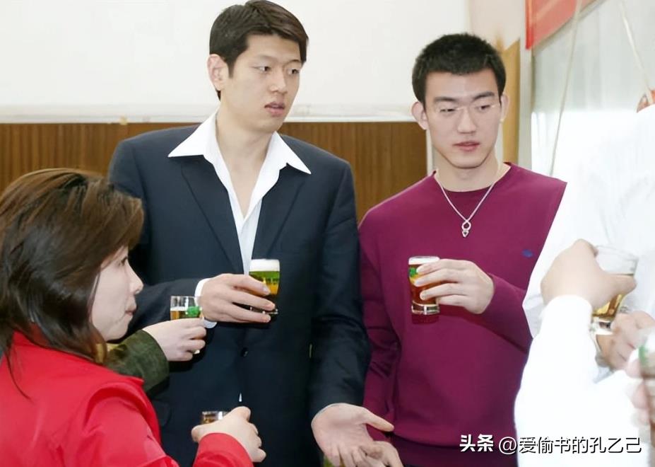 ��һ����Ī�ƣ���������һҹ��ͷ���ٻ�Ȣ��������ǰ�� ...