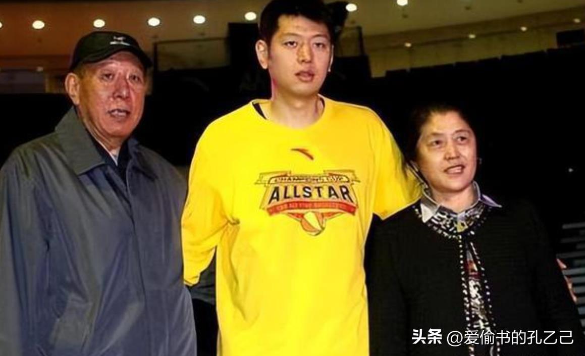 ��һ����Ī�ƣ���������һҹ��ͷ���ٻ�Ȣ��������ǰ�� ...