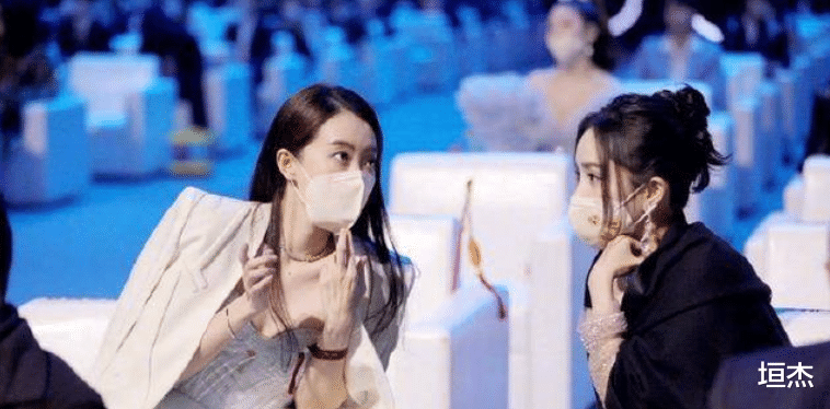 ΢����һҹ��ֻ����λ���Ͱ������ǵġ�����λ�á���ʾ�� ...