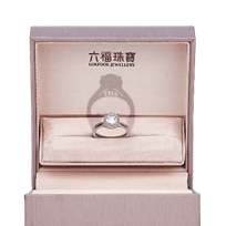 馬國明及湯洛雯宣布訂婚后首次情侶檔公開亮相主持六福珠寶全新形象店開幕(圖9)