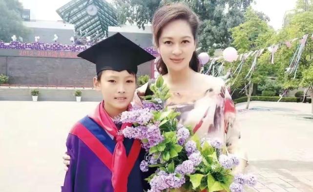 原创陈国军：婚姻路上有艰辛，拥有过三段婚姻，是两个儿子的幸福爸爸