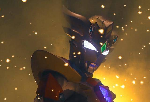 泽塔奥特曼德尔塔天爪首战：黄金之风力战格利扎武器才是本体