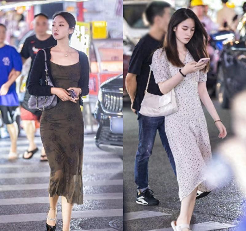 爱游戏AYX体育优雅的选择美丽的长裙：武汉街头时尚女性的最爱！(图1)