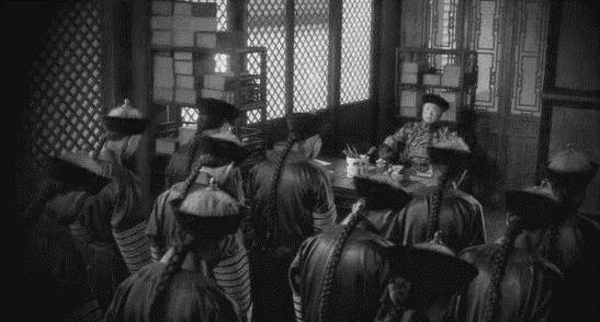 原创
中国最后一个太监孙耀庭:割完后昏迷三天,醒来后大清都亡了