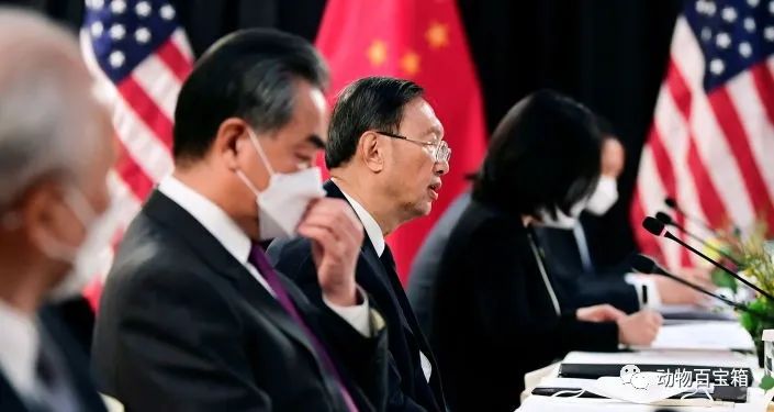 中方专机还未抵达美国，拜登就开始对华提要求，外交部回应