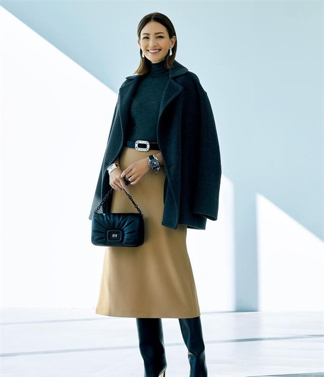 原创
            高端日报杂志刊登了11月份的时尚服装，灰色第一，米色最受欢迎插图16