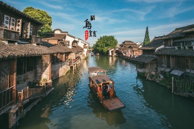 杭州旅游，怎么定制杭州旅游攻略和找导游公司私人导游，必游旅游景点排名