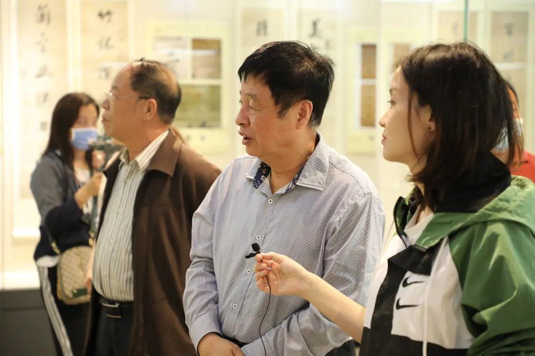 高景林:滨州市原文联主席,市书法家协会主席