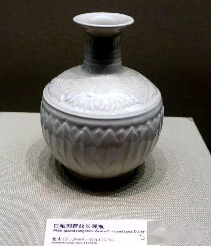 宋代定窑瓷器有的器型怪异,其原因是什么?值得研究