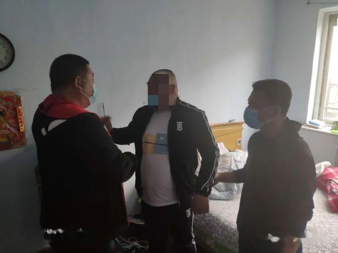 黄泥洼人口_黄泥洼镇消防员照片