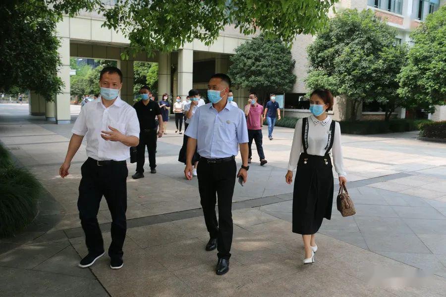 麻江县一校一园分别与滨江区闻涛小学钱塘春晓幼儿园喜结帮扶对子