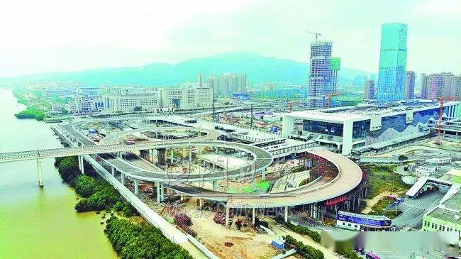 港粤澳大湾区2017年经济总量_港珠澳大湾区地图(3)