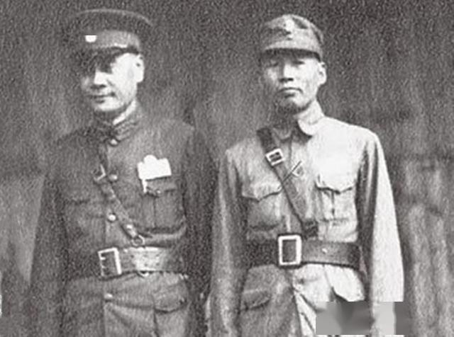 戈姓总人口_天津总人口曲线图(3)