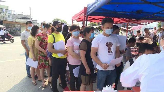 「雷先生」上千人前来献血，孩子仍未脱离危险…桂林两岁半男孩被烫伤后续